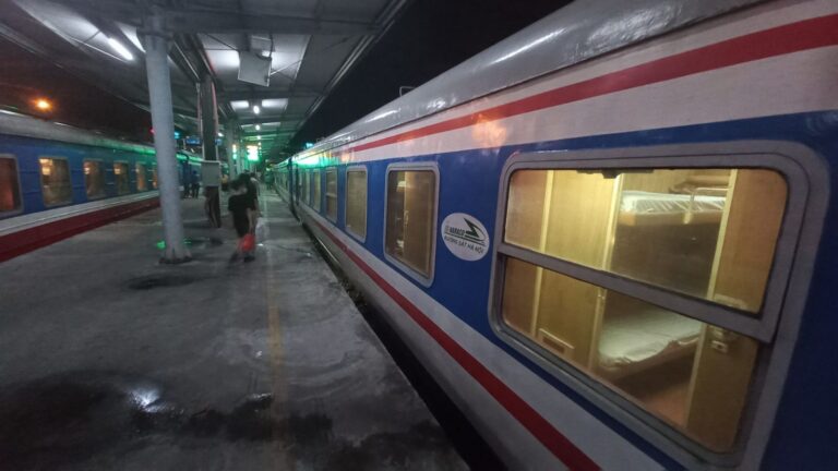 Vietnam Tours by Train – Routes and Travel Guide