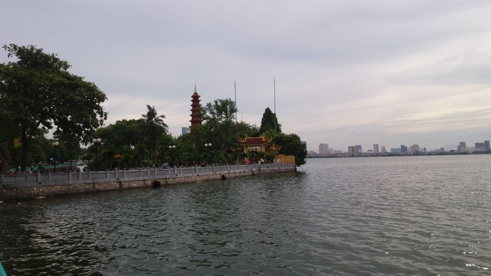 Tran Quoc Pagoda view