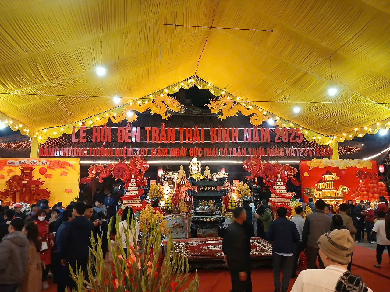 Tran temple Festival Thai Binh