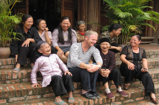Vietnamese in solidarity