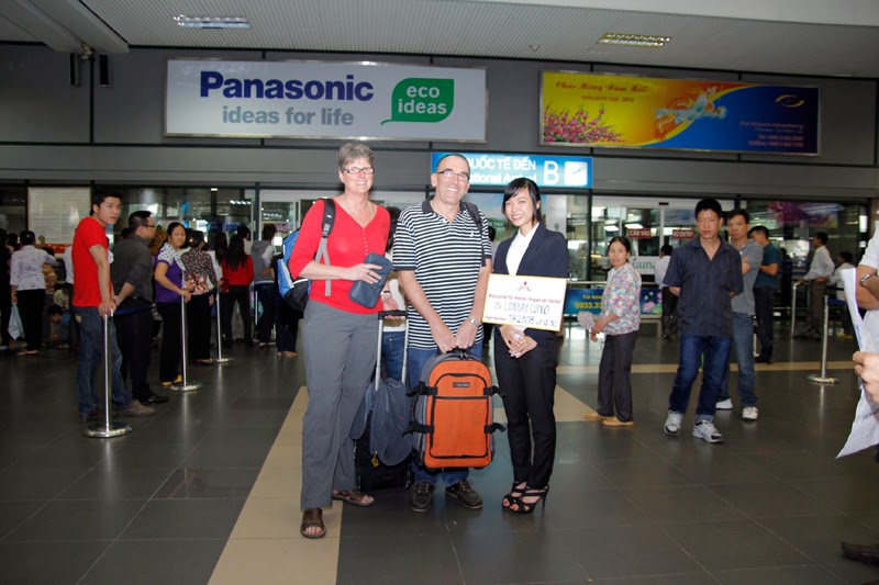 Tourguide pick-up at Hanoi airport