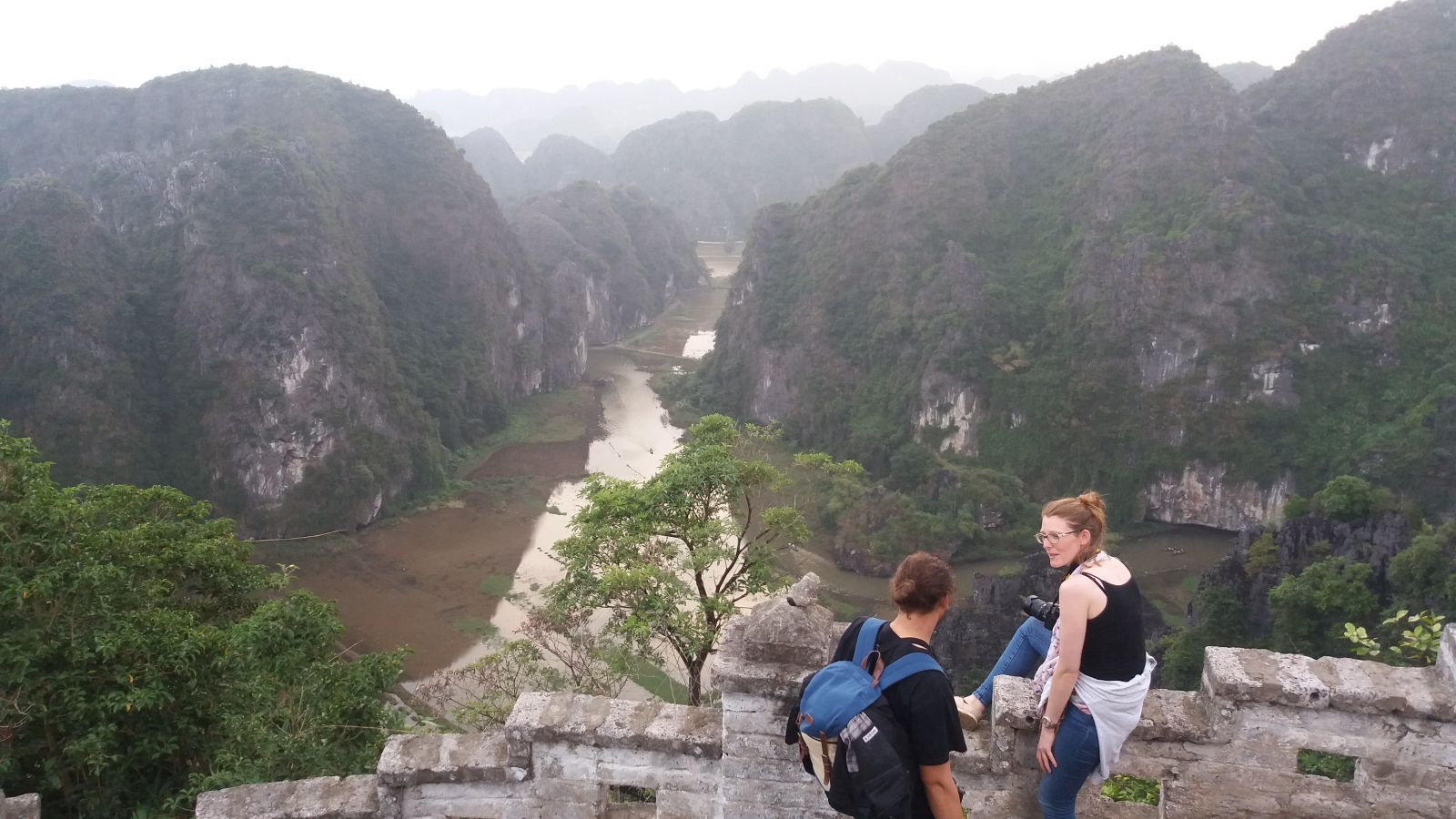 car rental Hai Phong to Halong bay & Ninh Binh