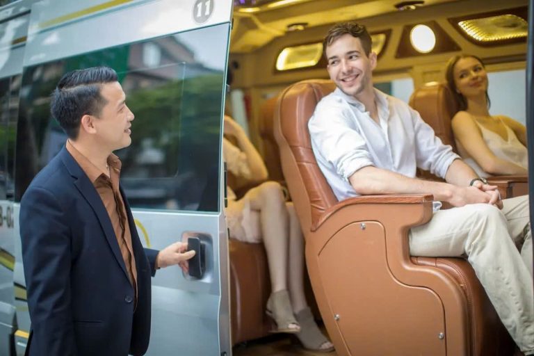 Limousine Shuttle Bus Transfer Hanoi to Halong Bay & Vice Versa