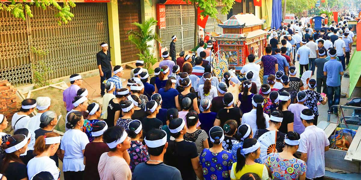 Funeral ritual in Vietnam