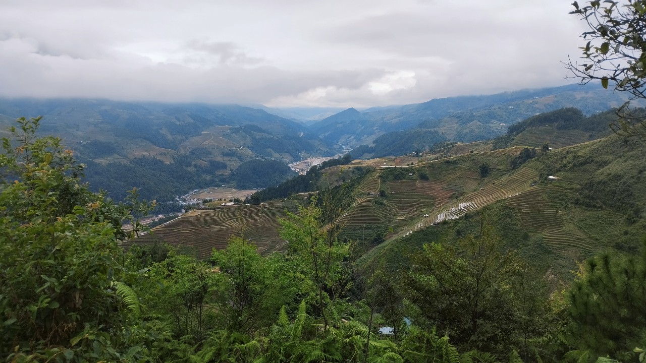 Scenic view on the trek