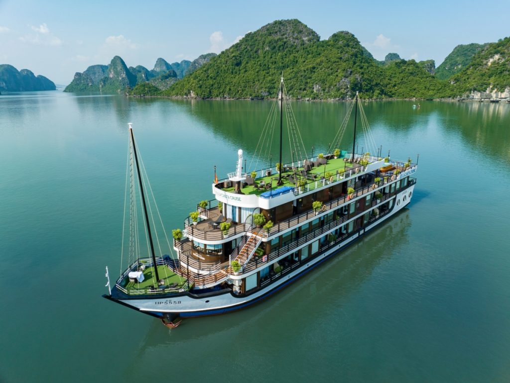 La Casta Regal Cruise: Premium Journey To Halong Bay & Lan Ha Bay