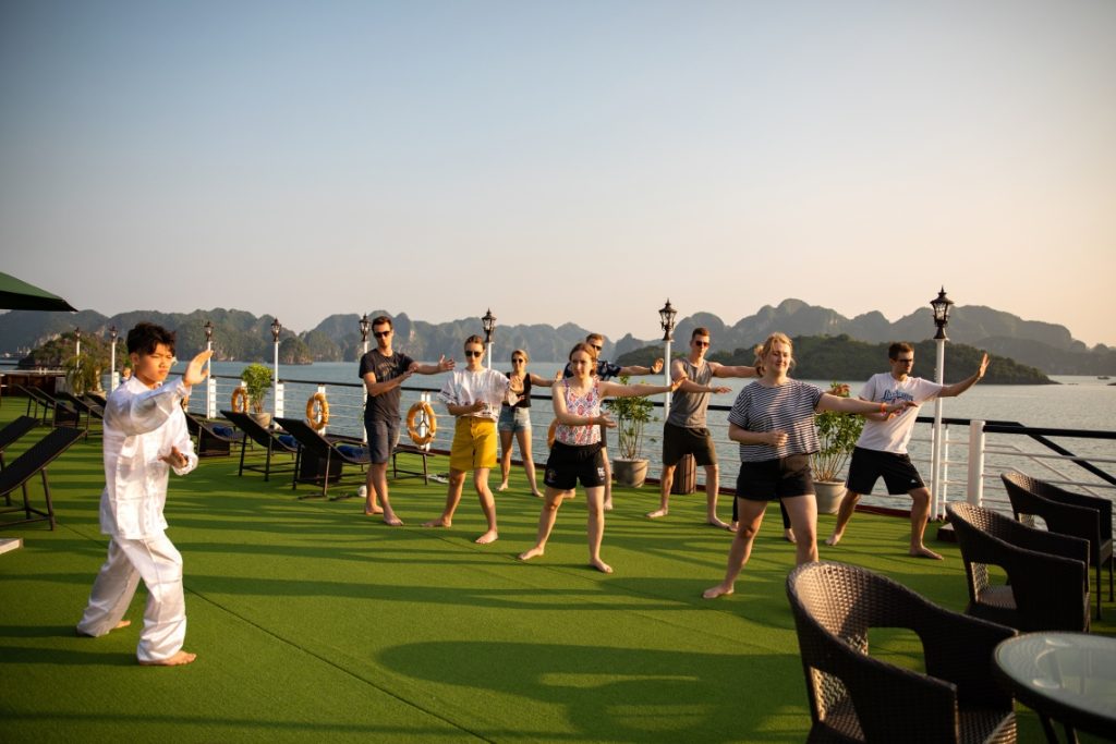 La Casta Regal Cruise: Premium Journey To Halong Bay & Lan Ha Bay