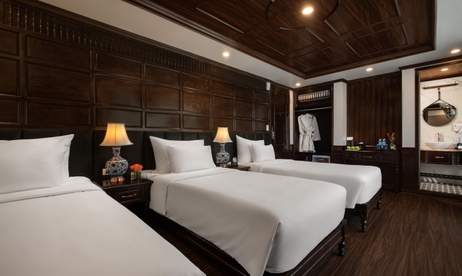 FAMILY TRIPLE SUITE