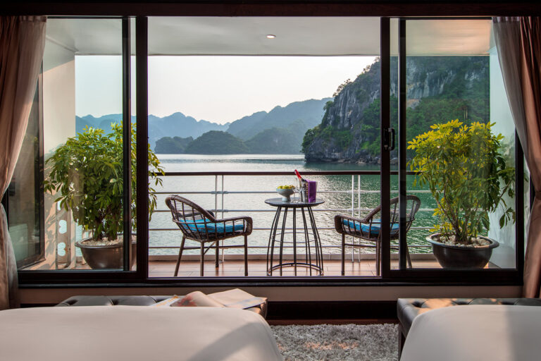 Elegance Suite Balcony Triple