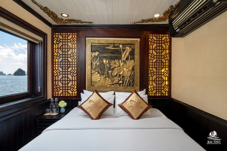 DELUXE CABIN