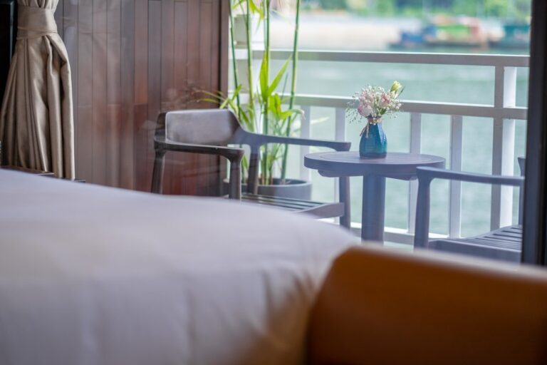 PRESIDENTIAL OCEAN VIEW BALCONY