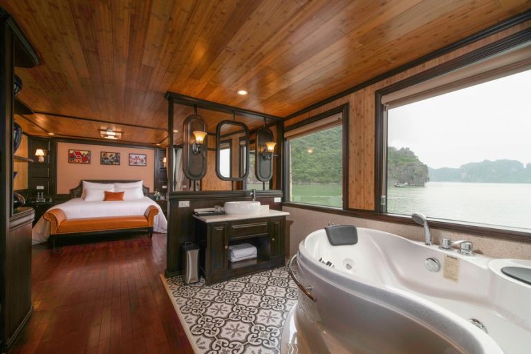 PRESIDENTIAL OCEAN VIEW BALCONY
