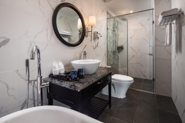 Family Connecting Suite – Private Ocean View Balcony