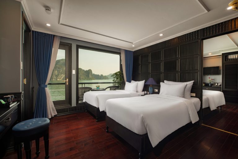 Family Connecting Suite – Private Ocean View Balcony