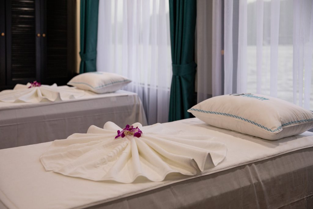 Aspira Cruise Lan Ha Bay: The Ultimate Journey to Explore Lan Ha Bay