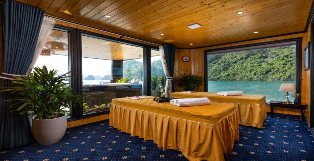La Regina Grand Cruise : Luxury Venture Beyond Halong Bay into Lan Ha Bay’s Hidden Beauty