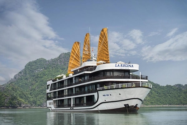 La Regina Legend Cruise – intensive exploration of Halong & Lan Ha bay