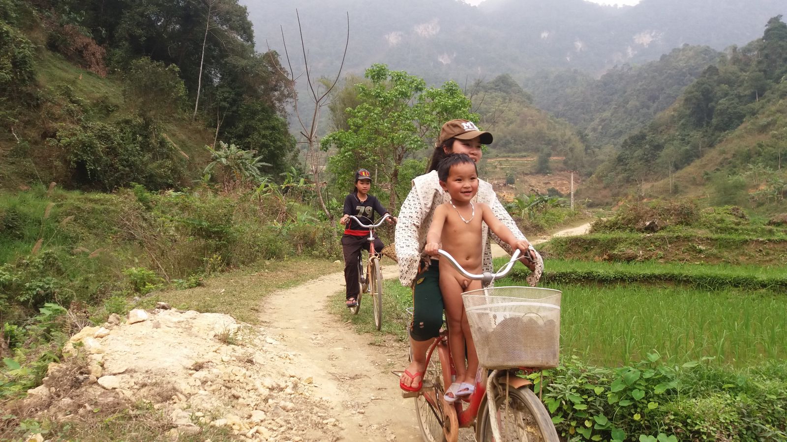 Pu Luong Nature Reserve Trekking Tour - Hieu village