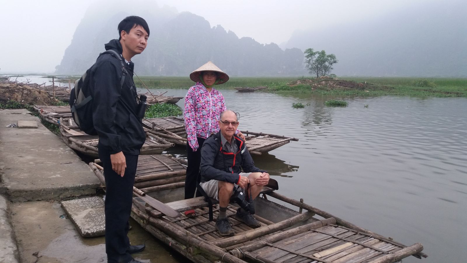 Hoa Lu - Van Long Nature Reserve Day Tour11