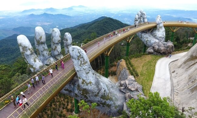 Golden Bridge - VN family Tour