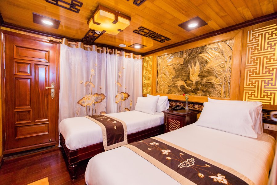 deluxe cabin victory cruise