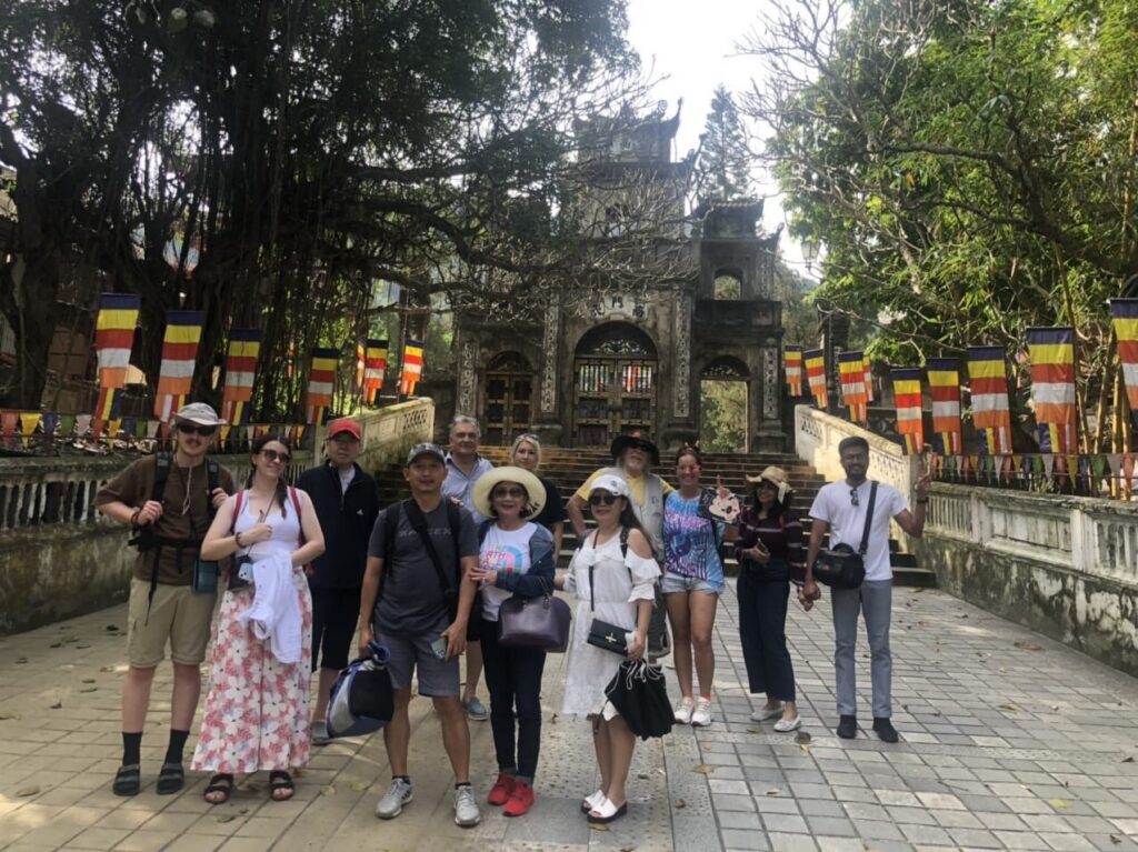 Perfume Pagoda Day Trip: Stunning Boat Ride, Hiking Trails & Buddhist Culture