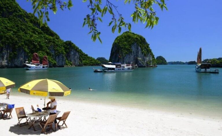 Car Hire Hanoi to Halong Bay – Fast Highway Transfer