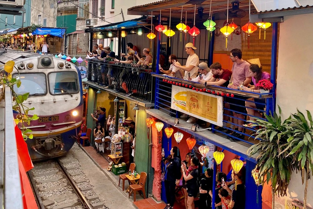 Train Street Hanoi