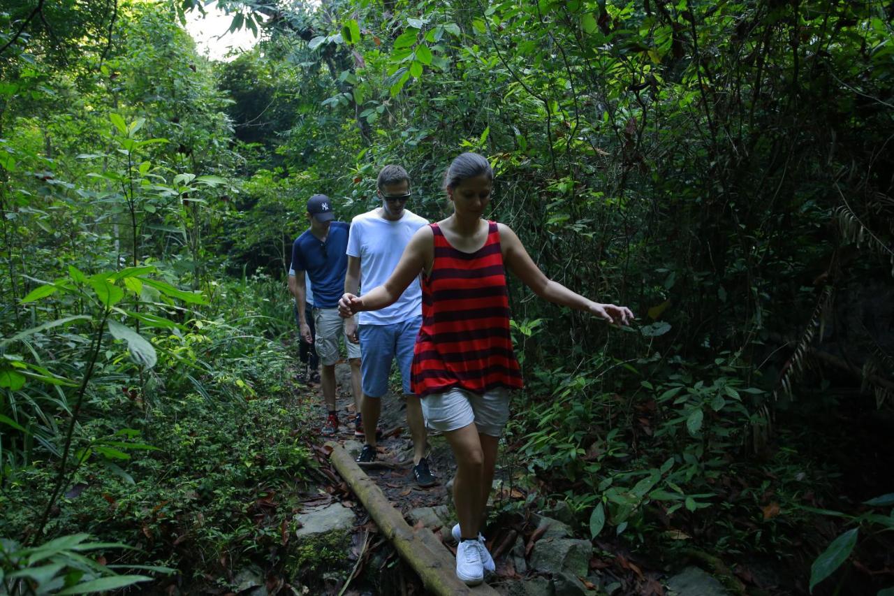 Hiking in Viet Hai village - Cat Ba national park