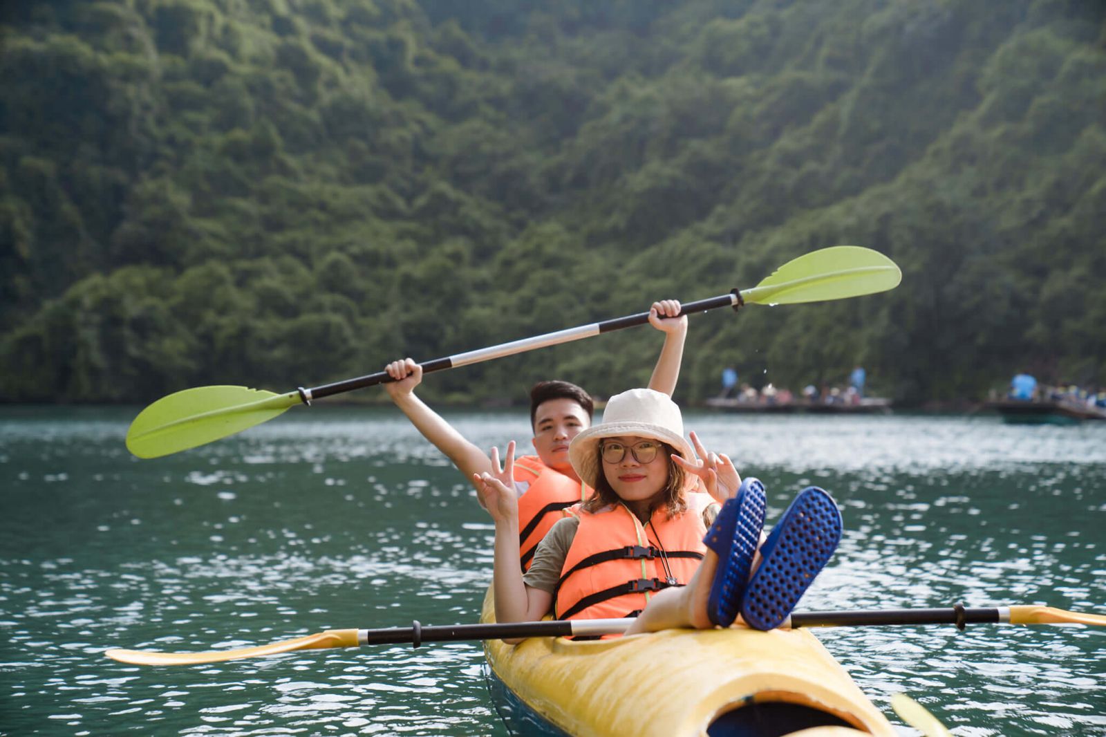 Kayaking in Luon cave