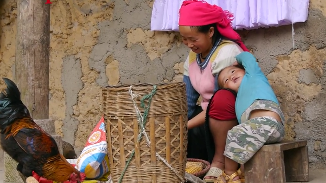 Market of local ethnics