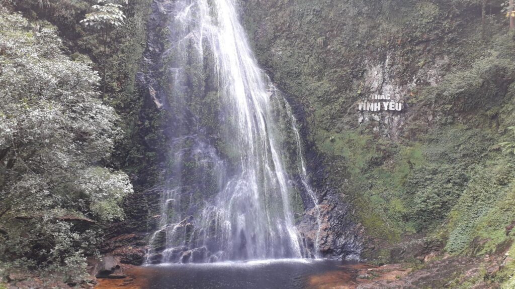 Hidden & Authentic Sapa: Day Trek to Ban Khoang, Ta Giang Phin Villages & Love Waterfall