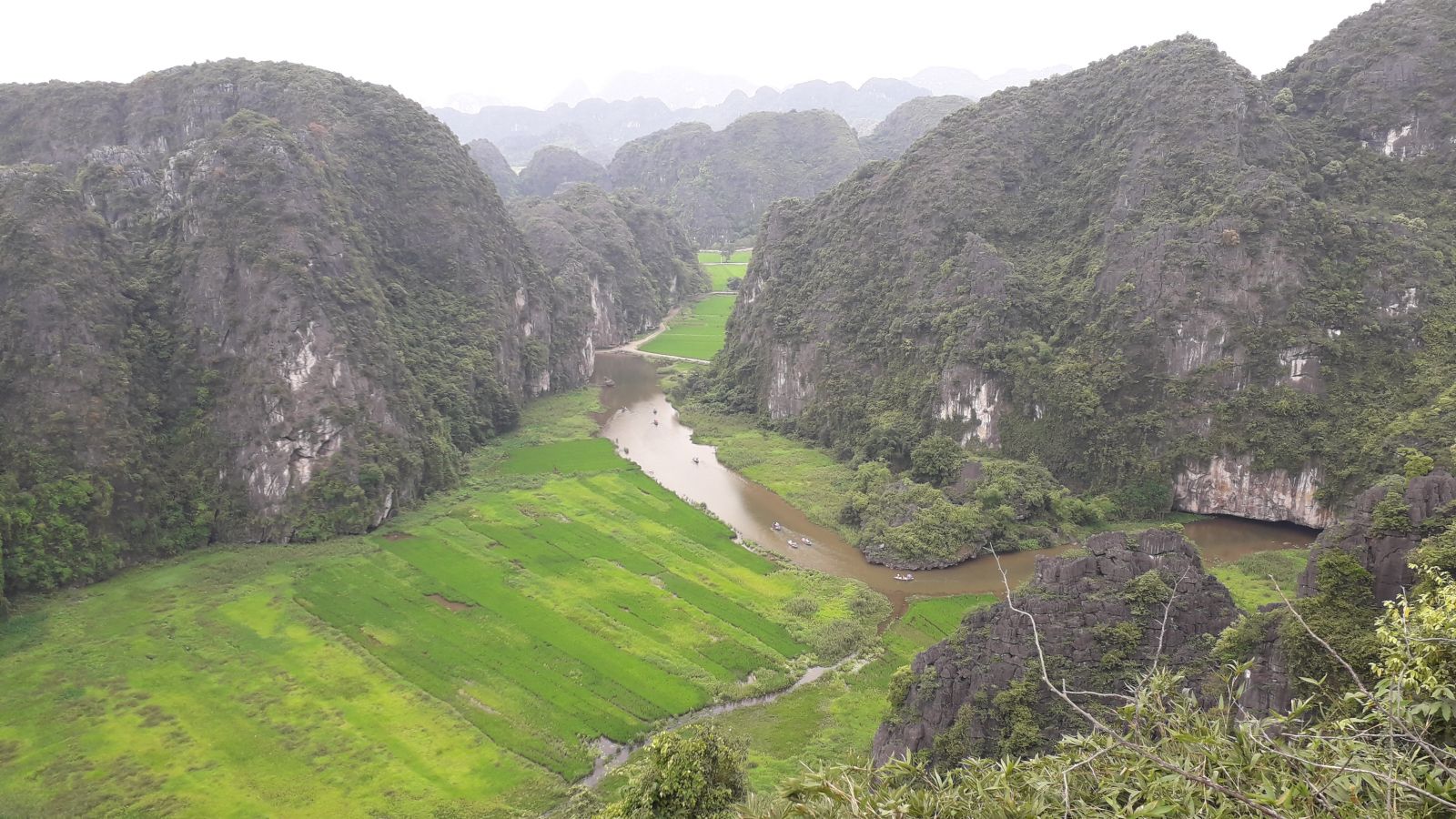 Mua cave vew from the top point