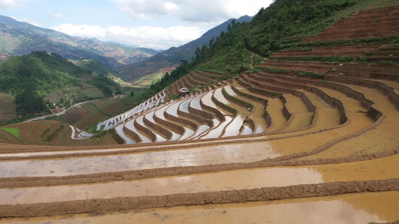 Mu Cang chai trekking trip