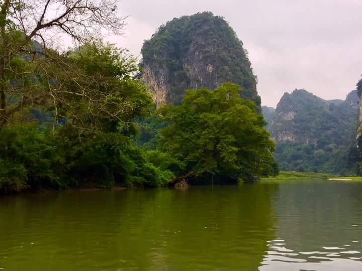 Northeast Vietnam Tour-Ba Be lake