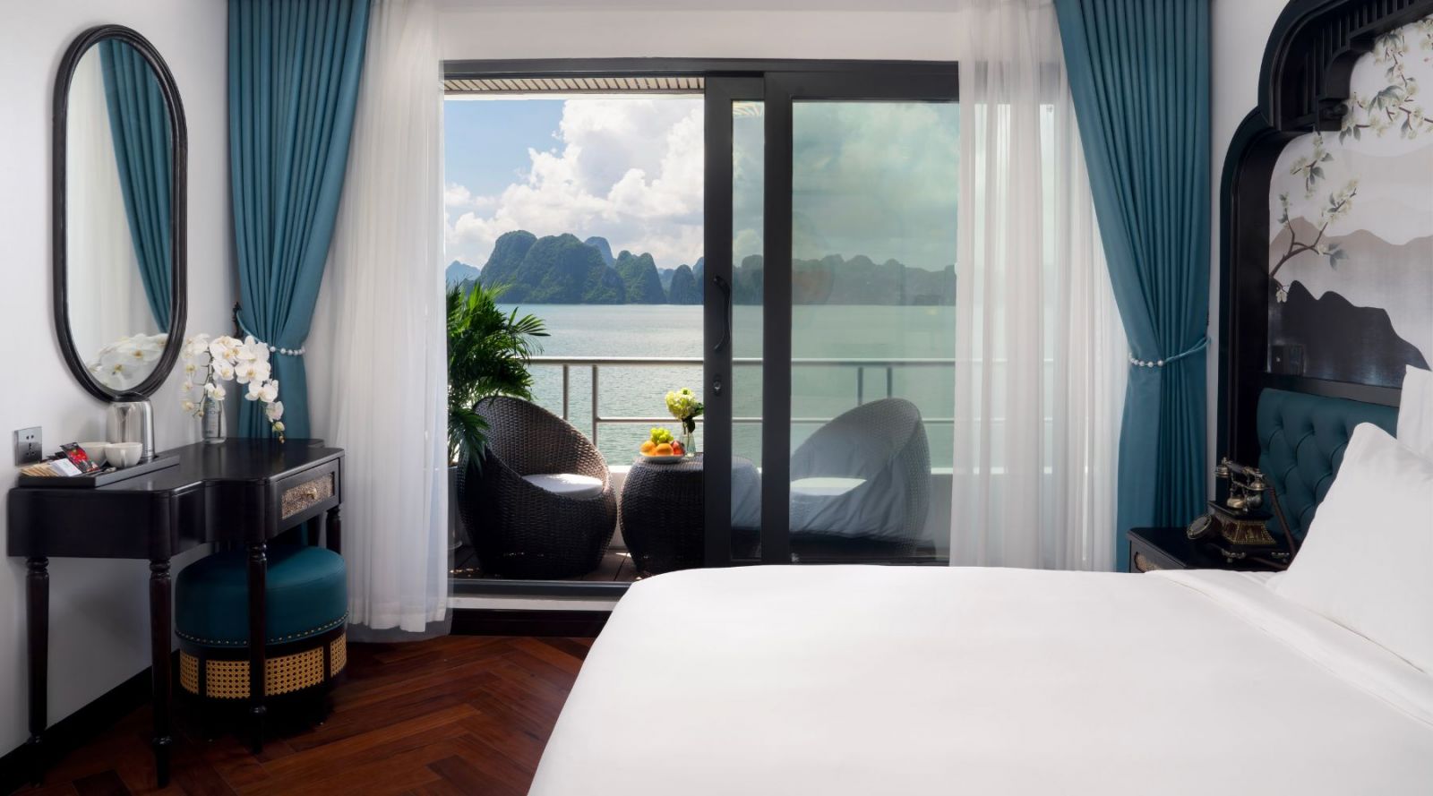 Premier Suite - catherine cruise