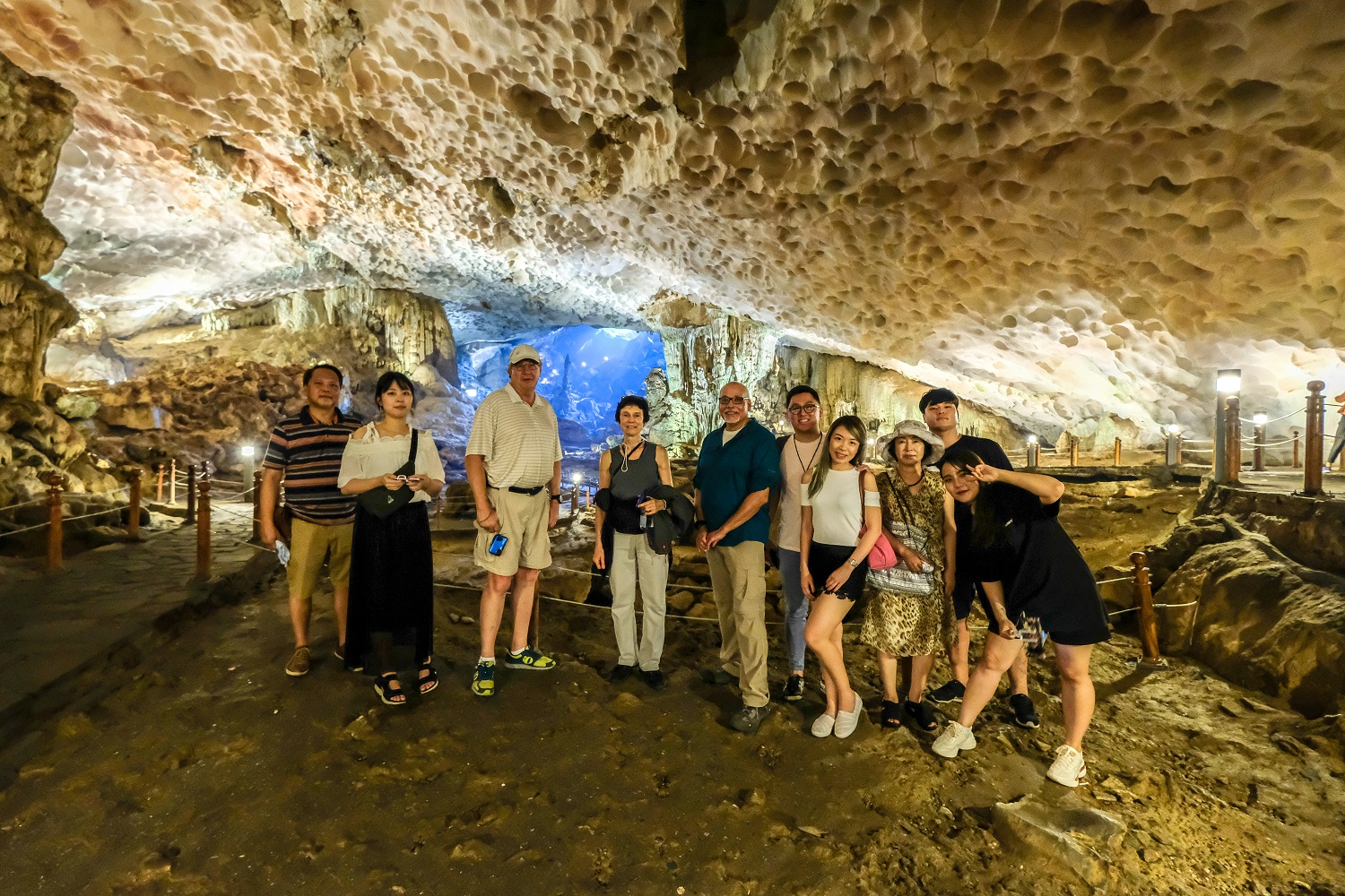 Sung Sot cave visit