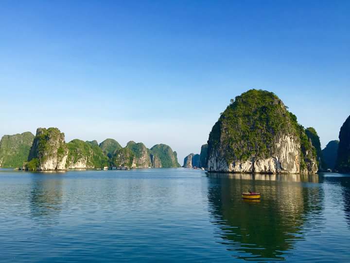 Lan Ha Bay - Cat Ba island