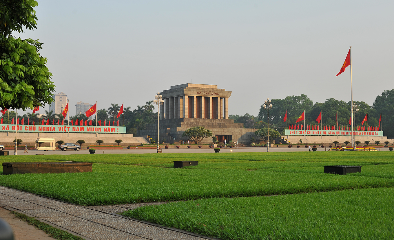Ho Chi Minh Mausoleum - Hanoi